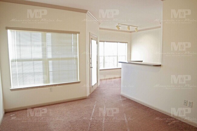 Foto del edificio - 5620 Fossil Creek Pkwy