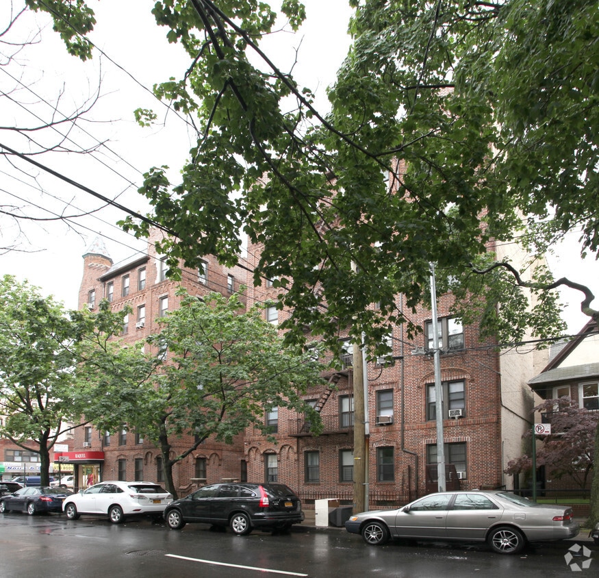 Primary Photo - 1014 Avenue N