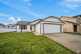 Building Photo - 16237 Hadley Lp