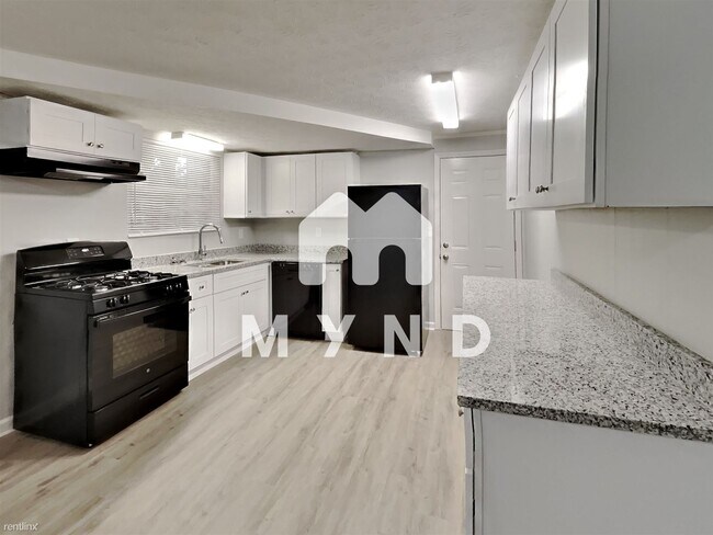 Building Photo - 3 br, 1.5 bath House - 6150 Lullwater Dr