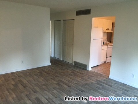Foto principal - 14963 Elmendorf Pl