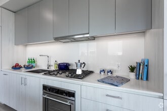 Interior Photo - 5 MLK