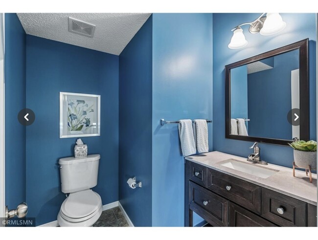 Building Photo - 11280 Sand Castle Dr