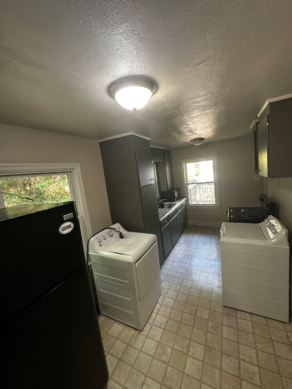 Foto del edificio - 2643 Lansing Dr SW
