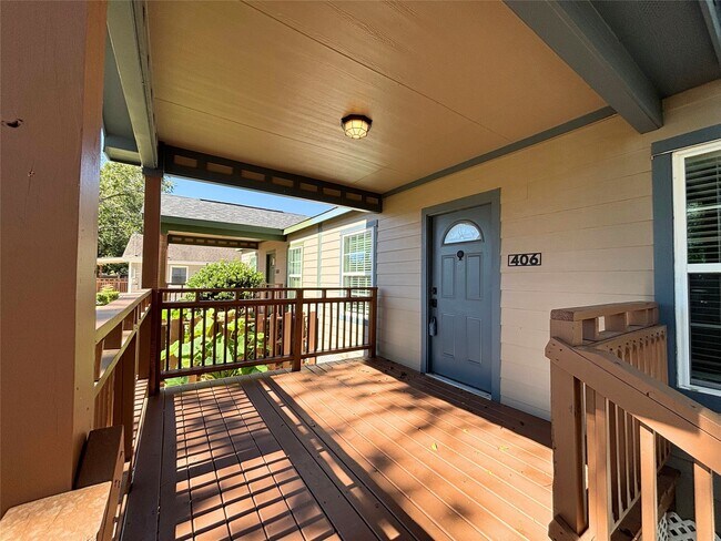 Foto del edificio - 406 McPhail St