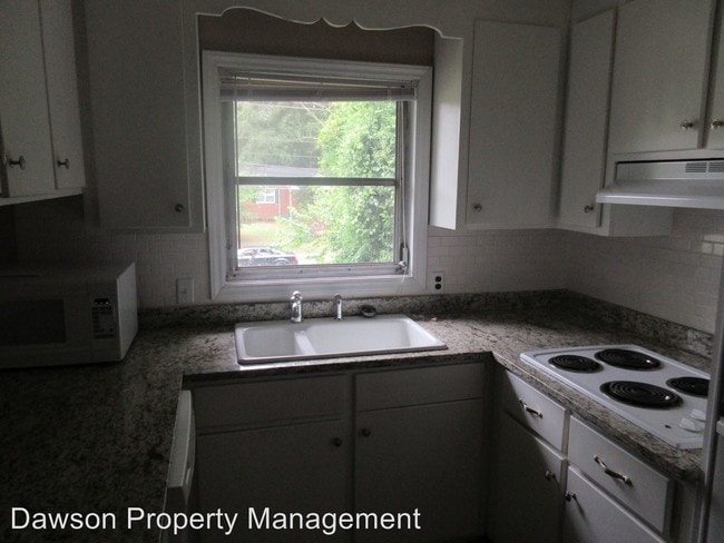 Building Photo - 4332 Castlewood Rd
