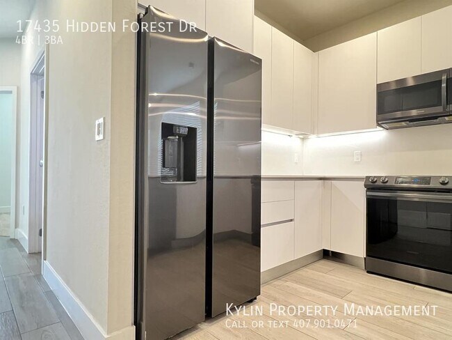 Building Photo - 17435 Hidden Forest Dr