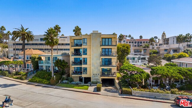 Foto del edificio - 457 Coast Blvd