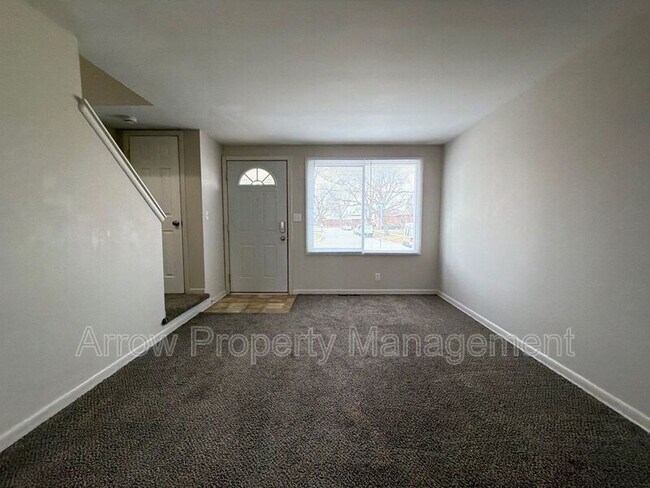 Foto del edificio - 5443 Benton St