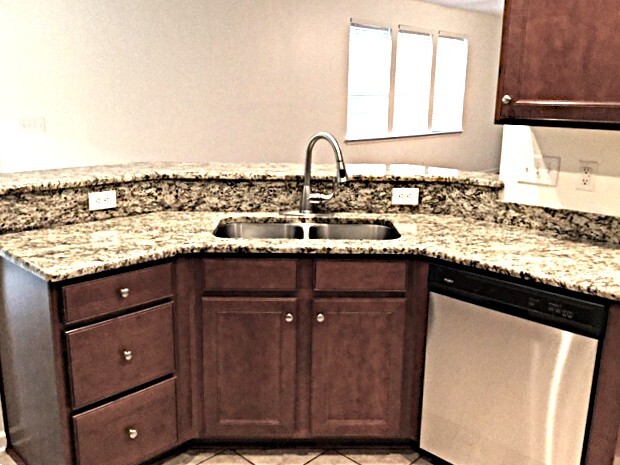 Foto del edificio - 312 Sanctuary Park Dr