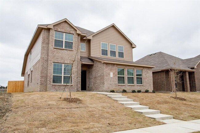 Building Photo - 1829 Cross Oaks Dr