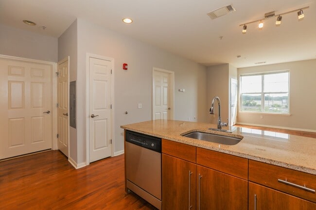 Photo - The Brownstones At Englewood South Apartment