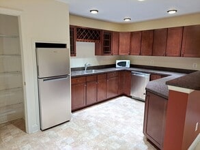 Building Photo - 7807 Langdon Ct
