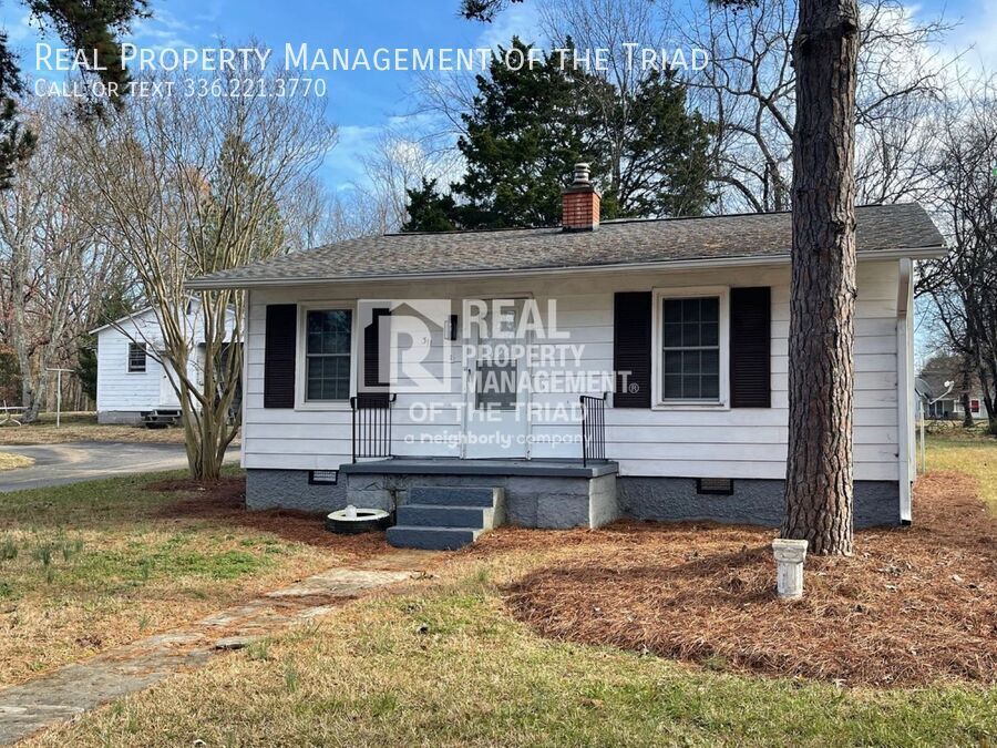 Foto principal - Cozy 3bd/1ba Single Level Home in Thomasvi...