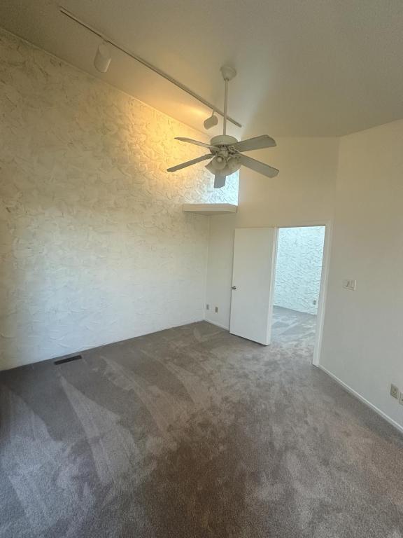 1077 Lancaster Blvd, Mechanicsburg, PA 17055 Condo for Rent in