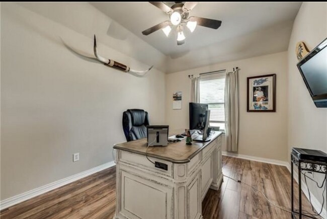Building Photo - 2902 Aurora Mist Dr