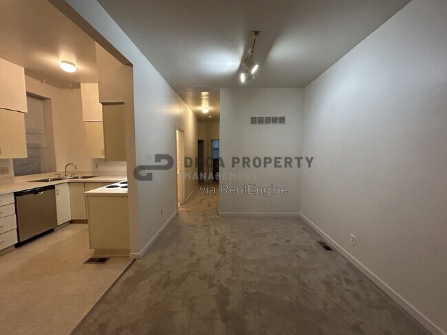 Foto del edificio - 3824 Shenandoah Ave