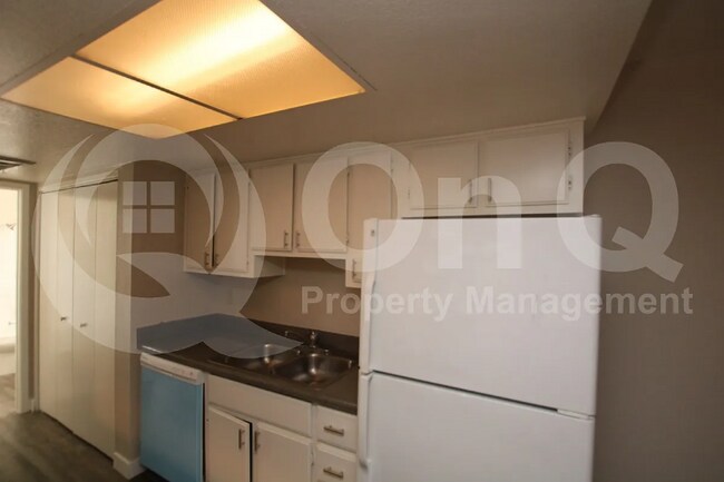 Foto del edificio - 3004 E Waltann Ln