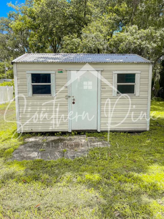 Building Photo - 1106 N Shannon Ave