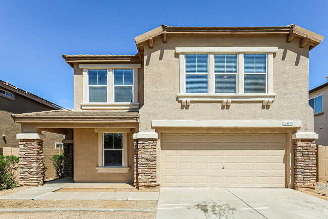 Building Photo - 14844 W Columbine Dr