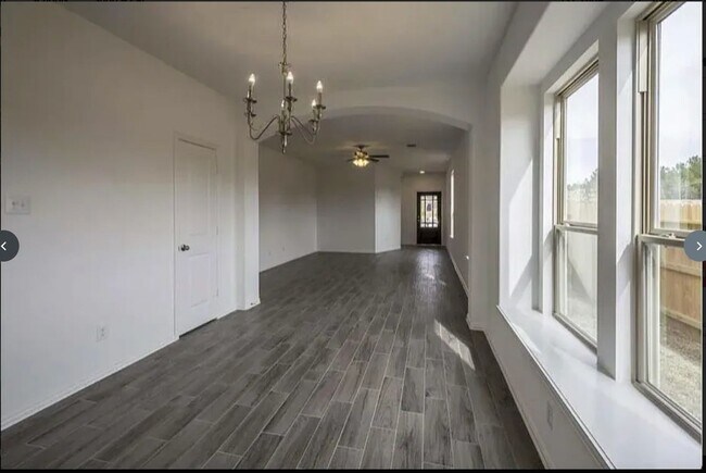 Building Photo - 3 Bedroom Single Family in Montgomery