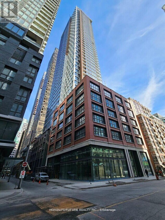 Photo principale - 55-655 Mercer St