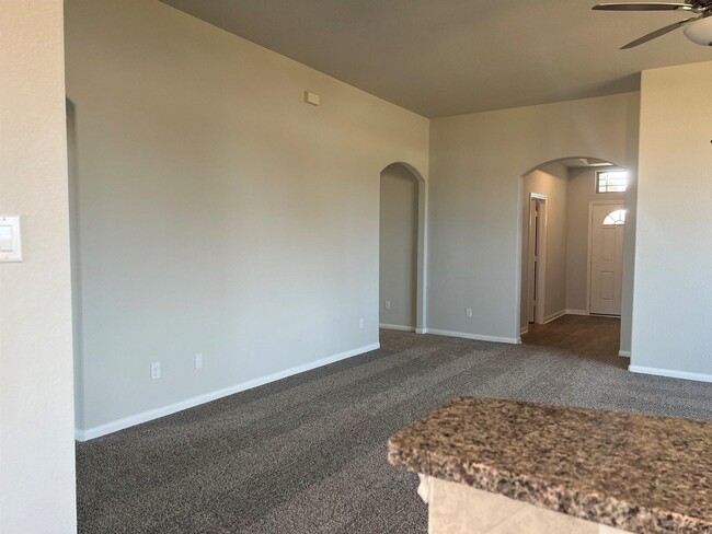 Foto del edificio - 11307 Cora Lane, Willis, TX 77318 - 3 BR 2...