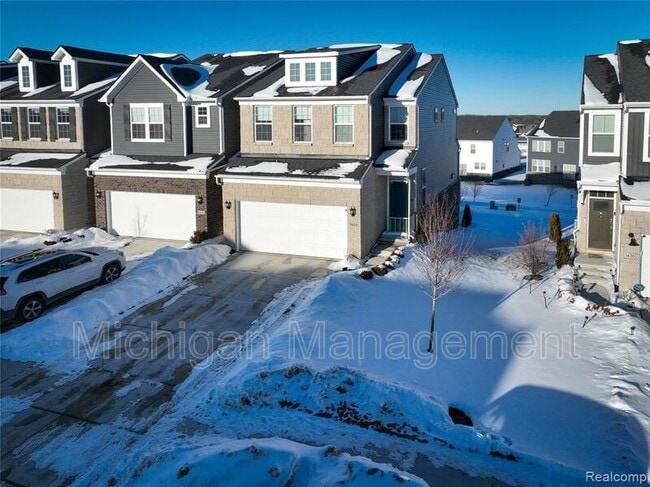 Building Photo - 1434 Superior Dr