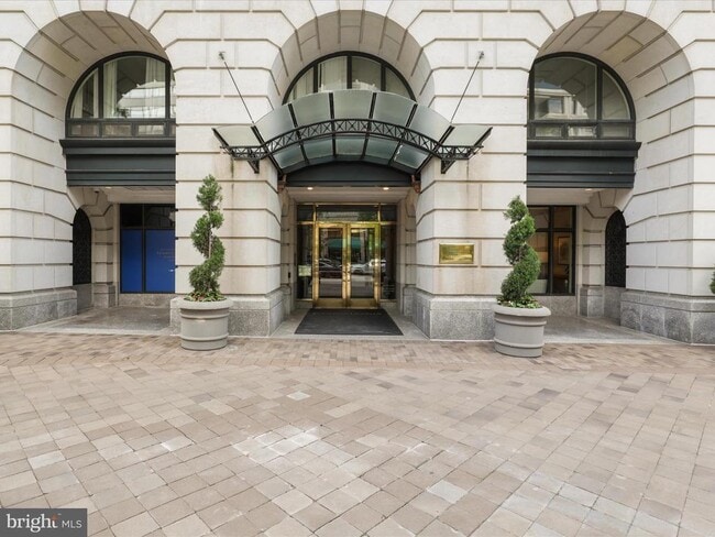 Building Photo - 601 Pennsylvania Ave NW