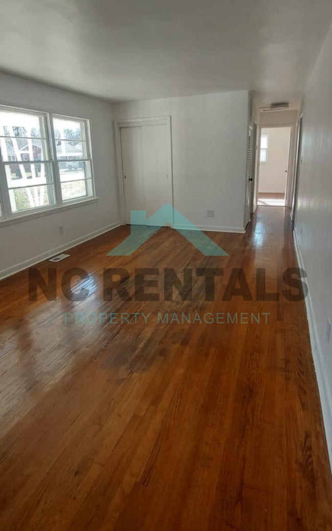 Foto del edificio - 1332 Proctor St