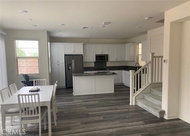 Foto del edificio - 2205 Strawberry Ct