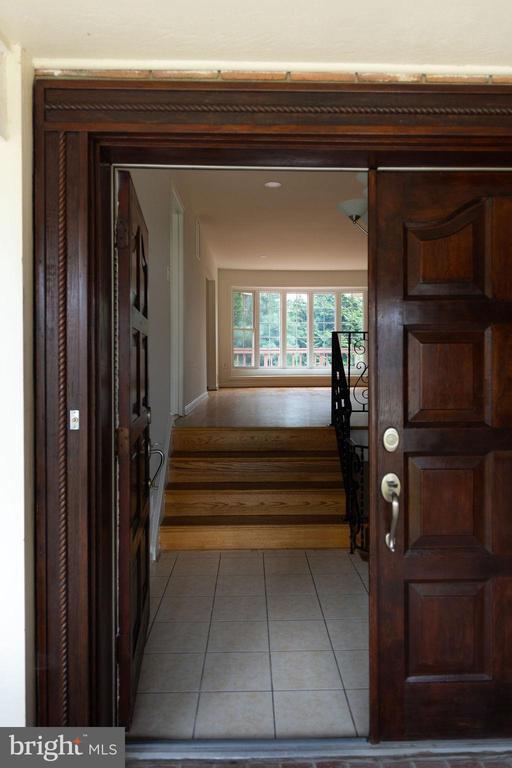 Foto del edificio - 1212 Forestwood Dr