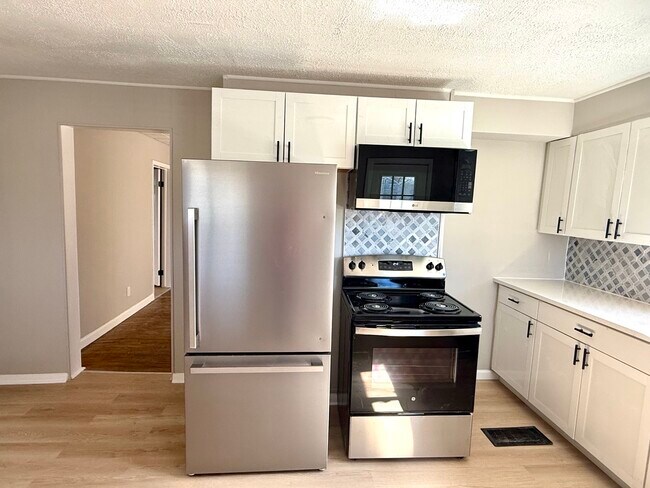 Foto del edificio - 67 N Harris Ave