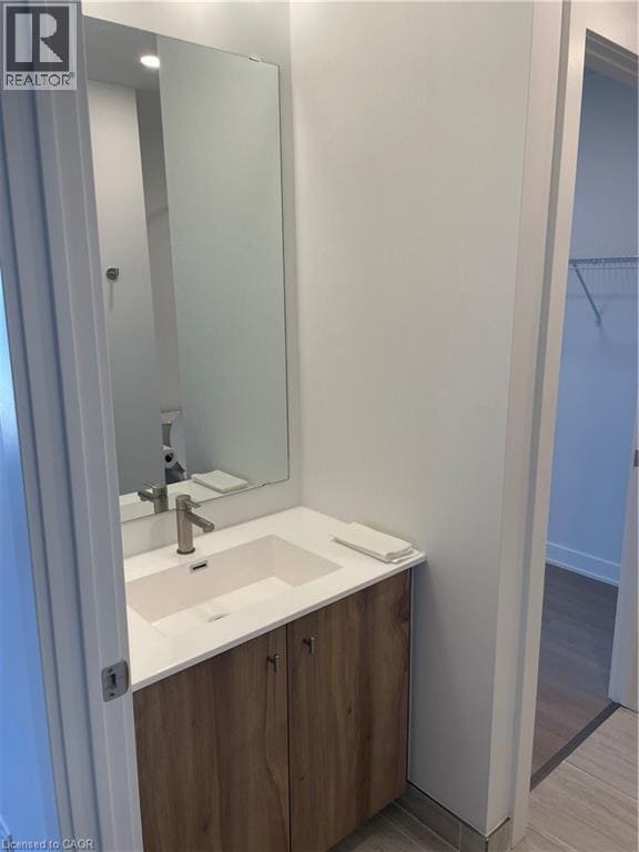 Building Photo - 25 Wellington St S