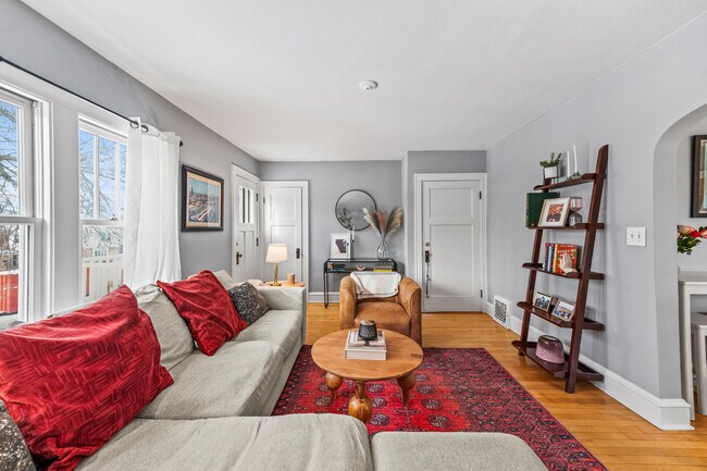 Foto del edificio - 4518 N Woodburn St