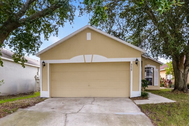 Building Photo - 8639 Foley Dr