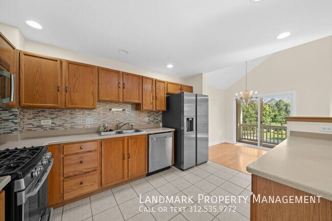 Building Photo - 24644 John Adams Dr