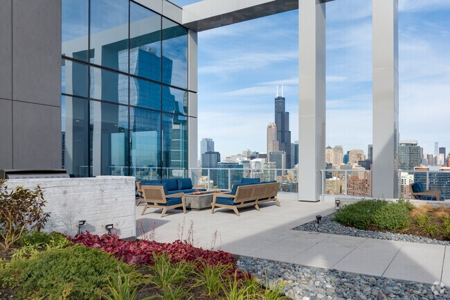 Chimenea en la azotea - 1400 Wabash