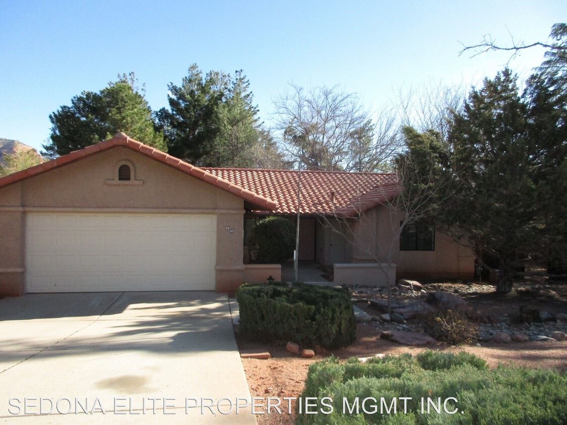Foto principal - 3 br, 2 bath House - 45 MORNINGSIDE DR