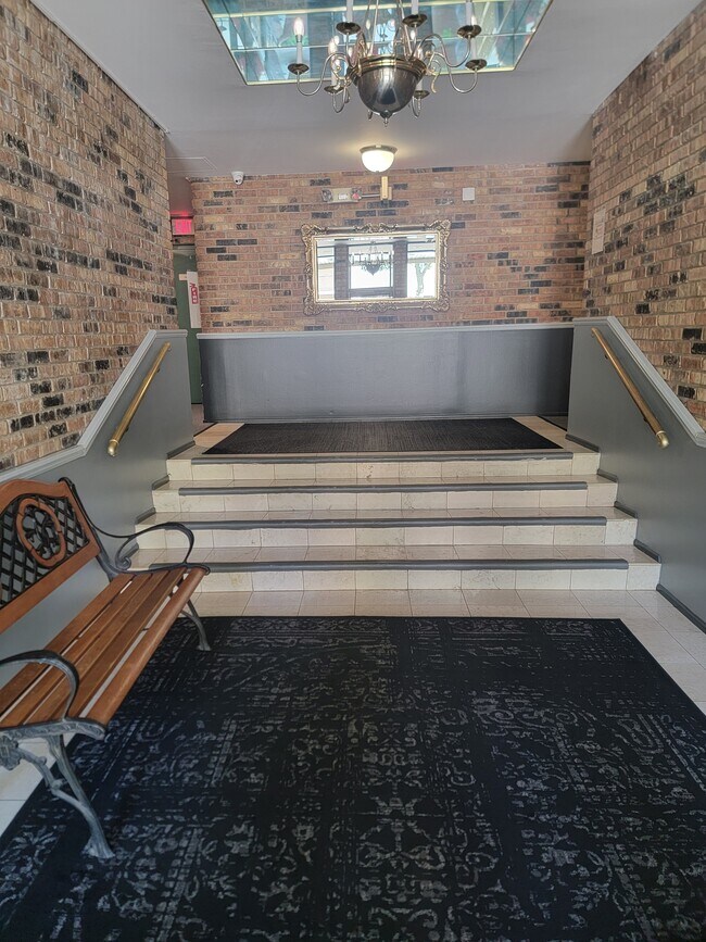 Foto del edificio - 420 Home Ave
