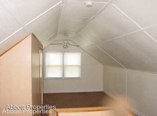 Building Photo - 3 br, 1 bath House - 5033 EAST LINWOOD BLVD
