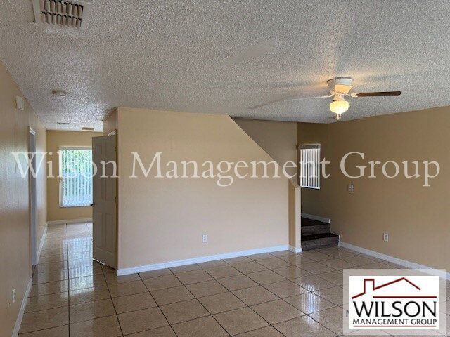 Building Photo - 5083 Luna Negra Dr