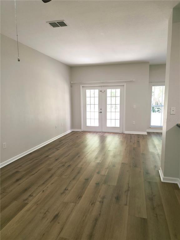 Foto del edificio - 8216 Downpatrick Ct