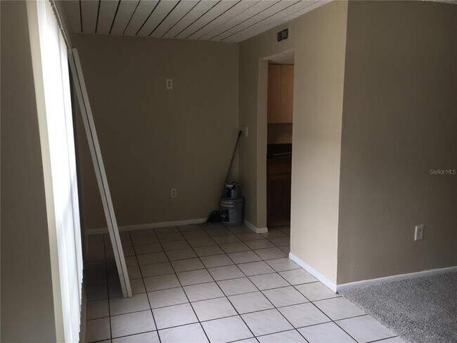 Building Photo - 1347 Baywatch Loop