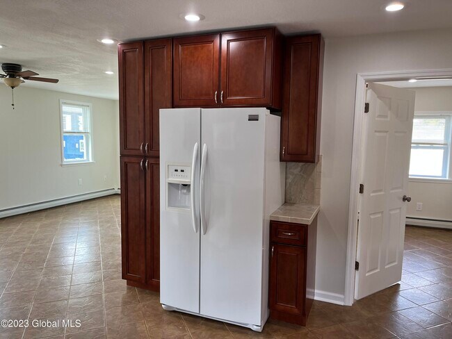 Building Photo - 2690 NY-43