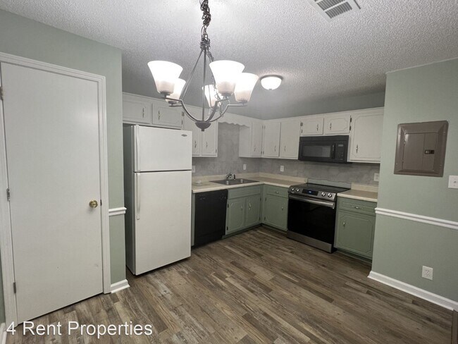 Building Photo - 2 br, 1 bath House - 402 Jack Miller Blvd ...