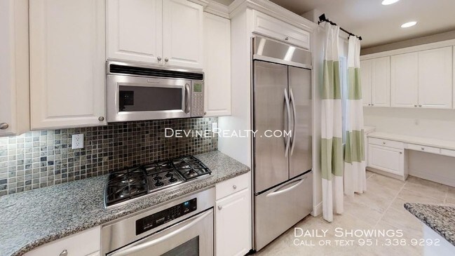 Foto del edificio - 8692 E 9th St