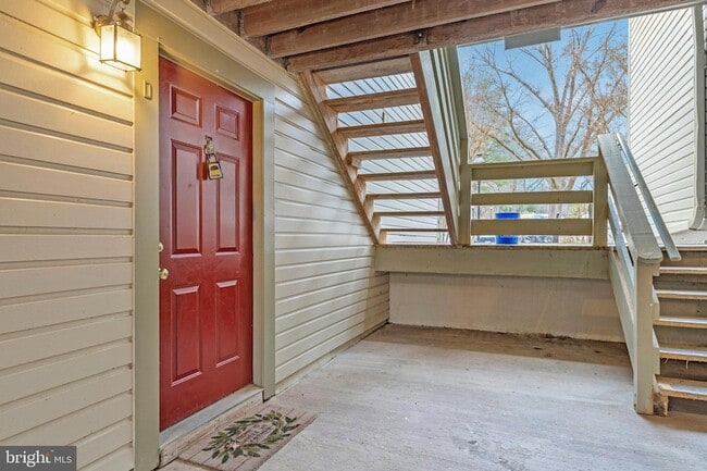 Building Photo - 2237 Lovedale Ln