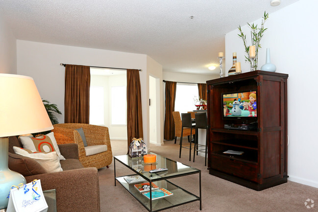 Living Room - The Lakes at San Marcos Apartments