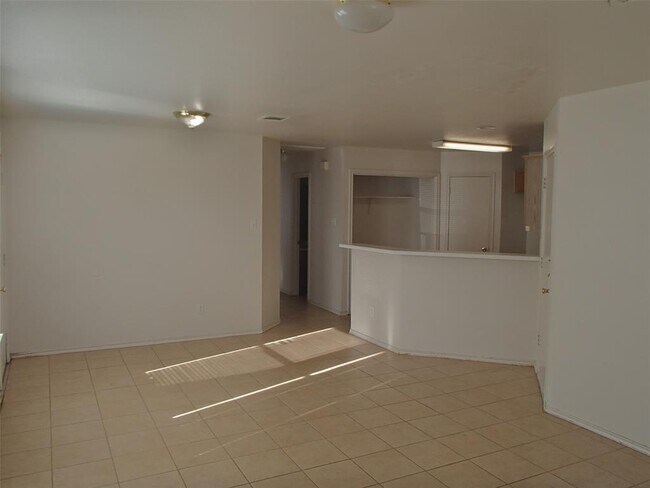 Building Photo - 2216 Smith Branch Blvd